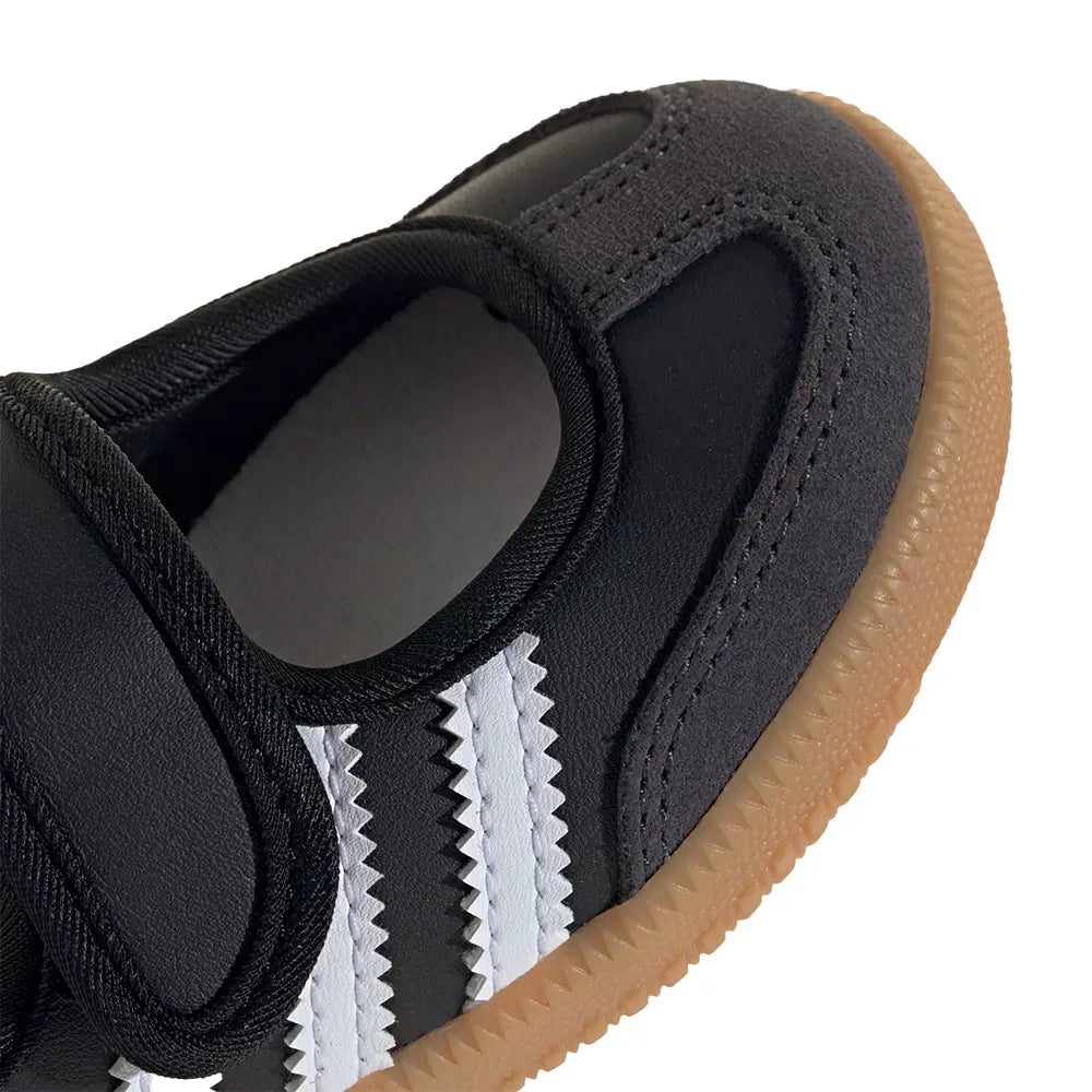 Samba Jane TD 'Core Black Cloud White'