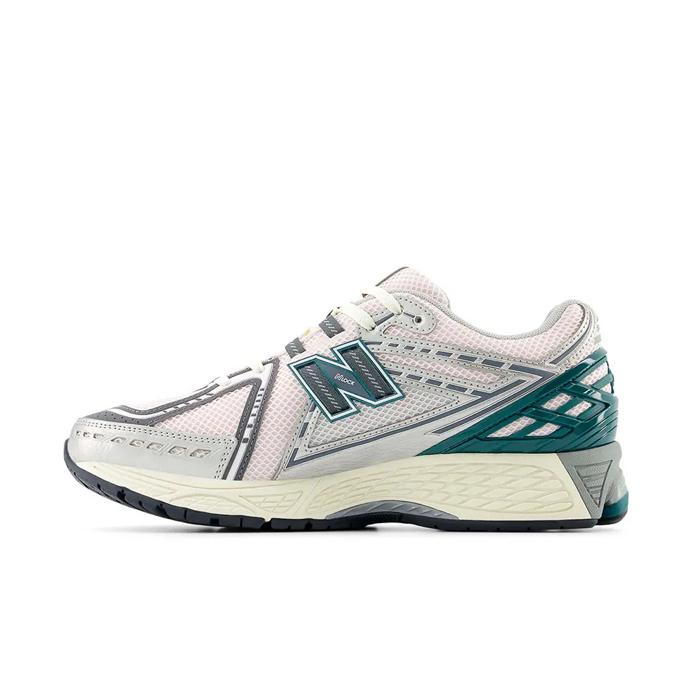 1906 v1 'Silver Metallic New Spruce'