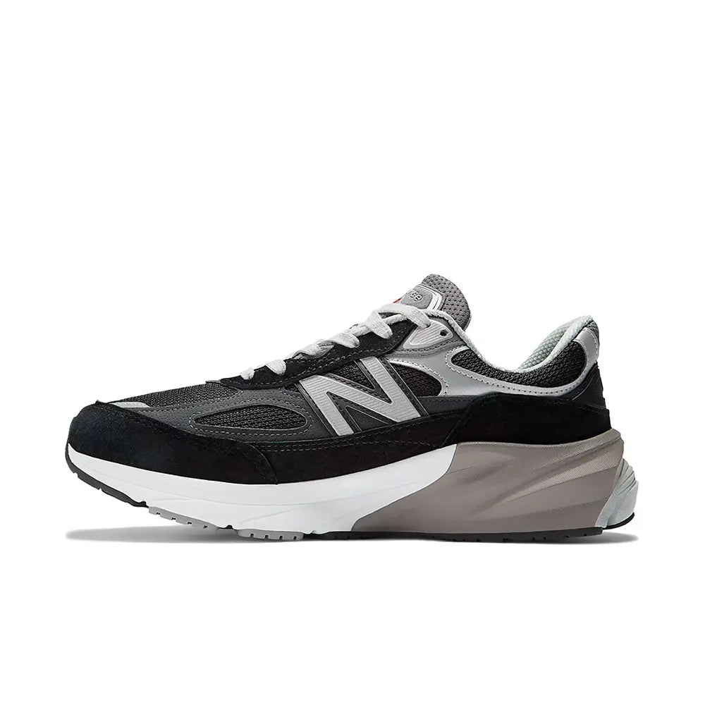 Made in USA 990v6 'Black White'