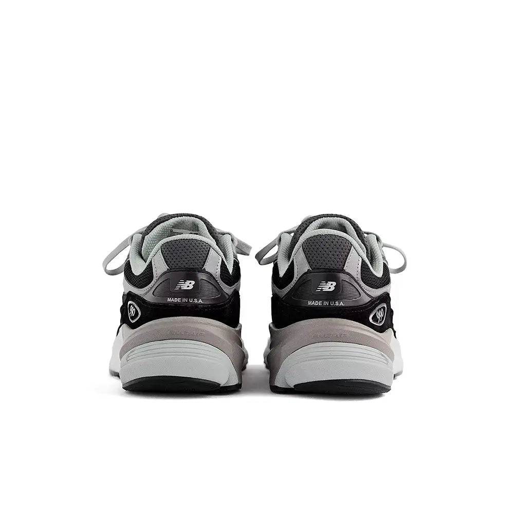 Made in USA 990v6 'Black White'