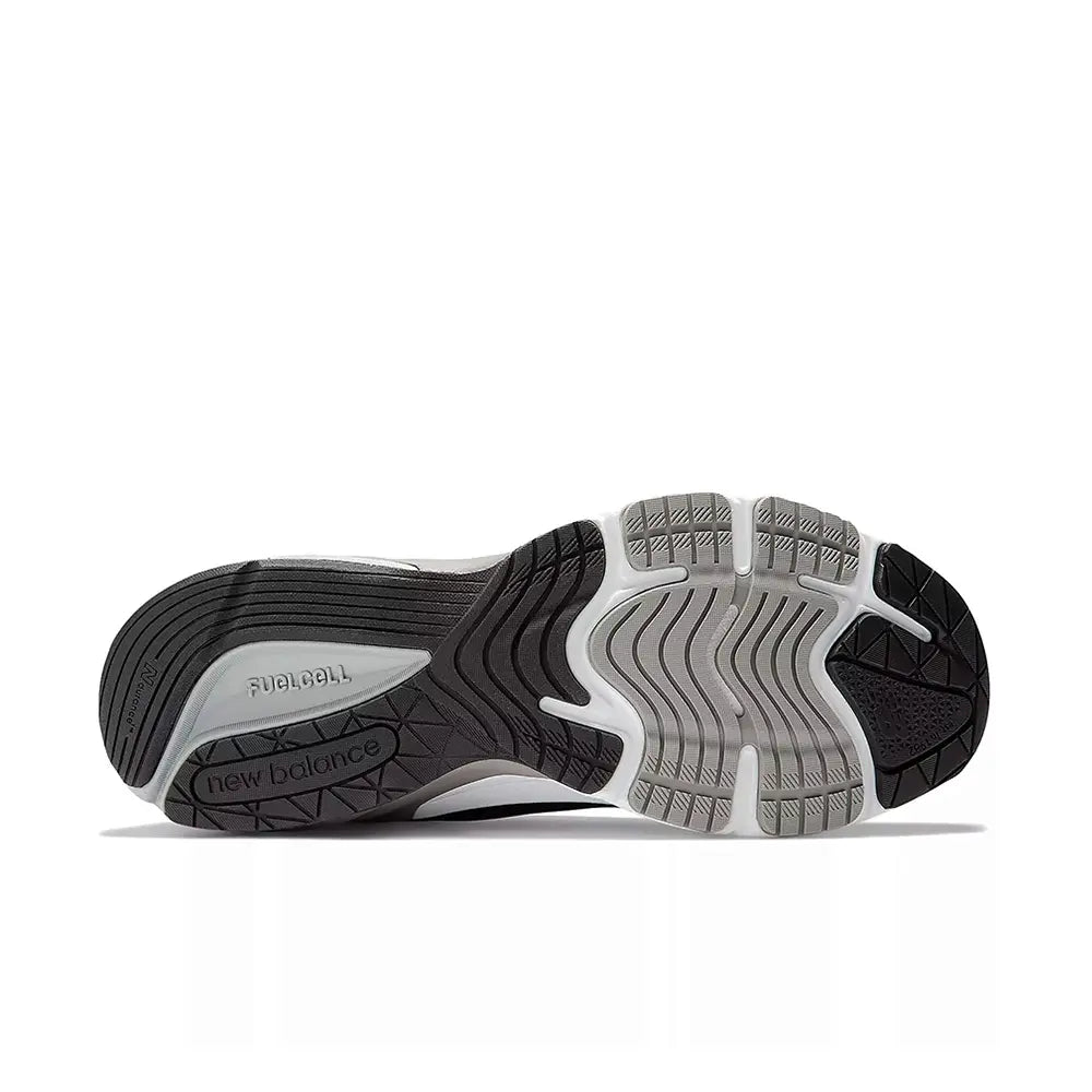Made in USA 990v6 'Black White'