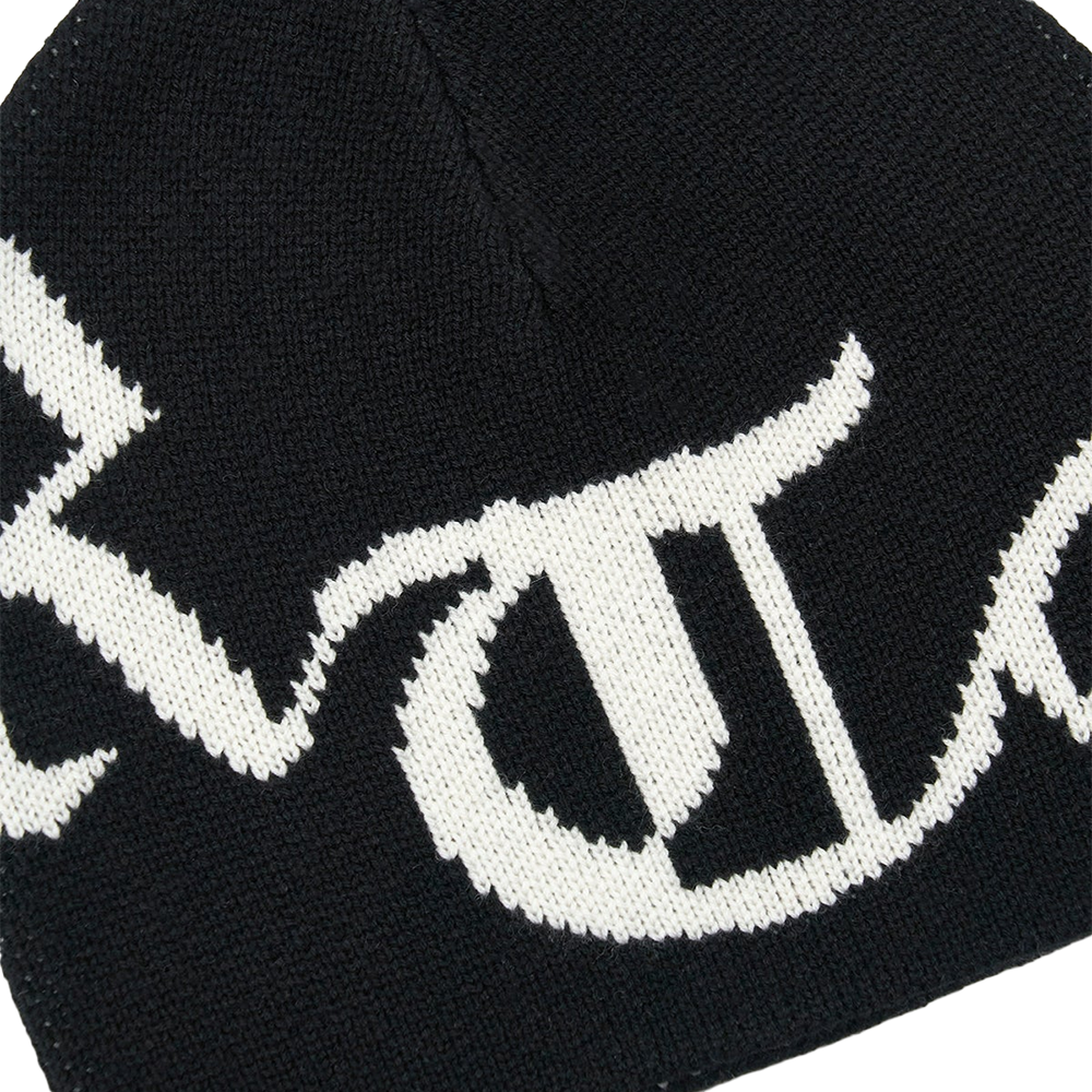 Dax Beanie 'Black Old English RTA'