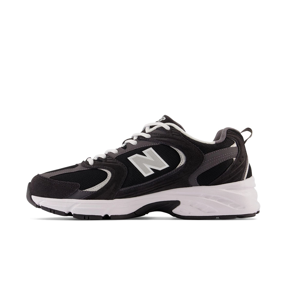 New Balance 530 Black Magnet Silver Metallic, inner side view with silver accents and white midsole.