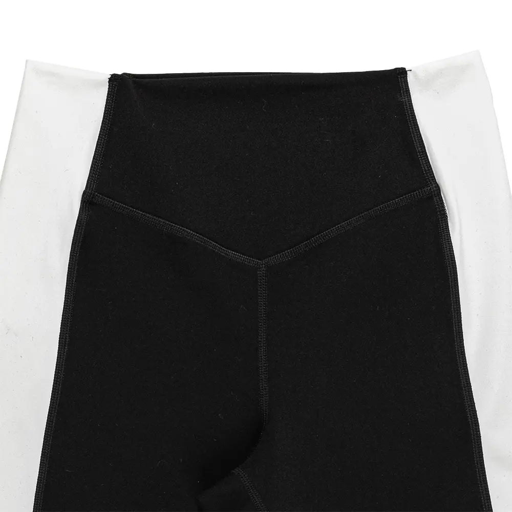 W Etta Short 'Black'