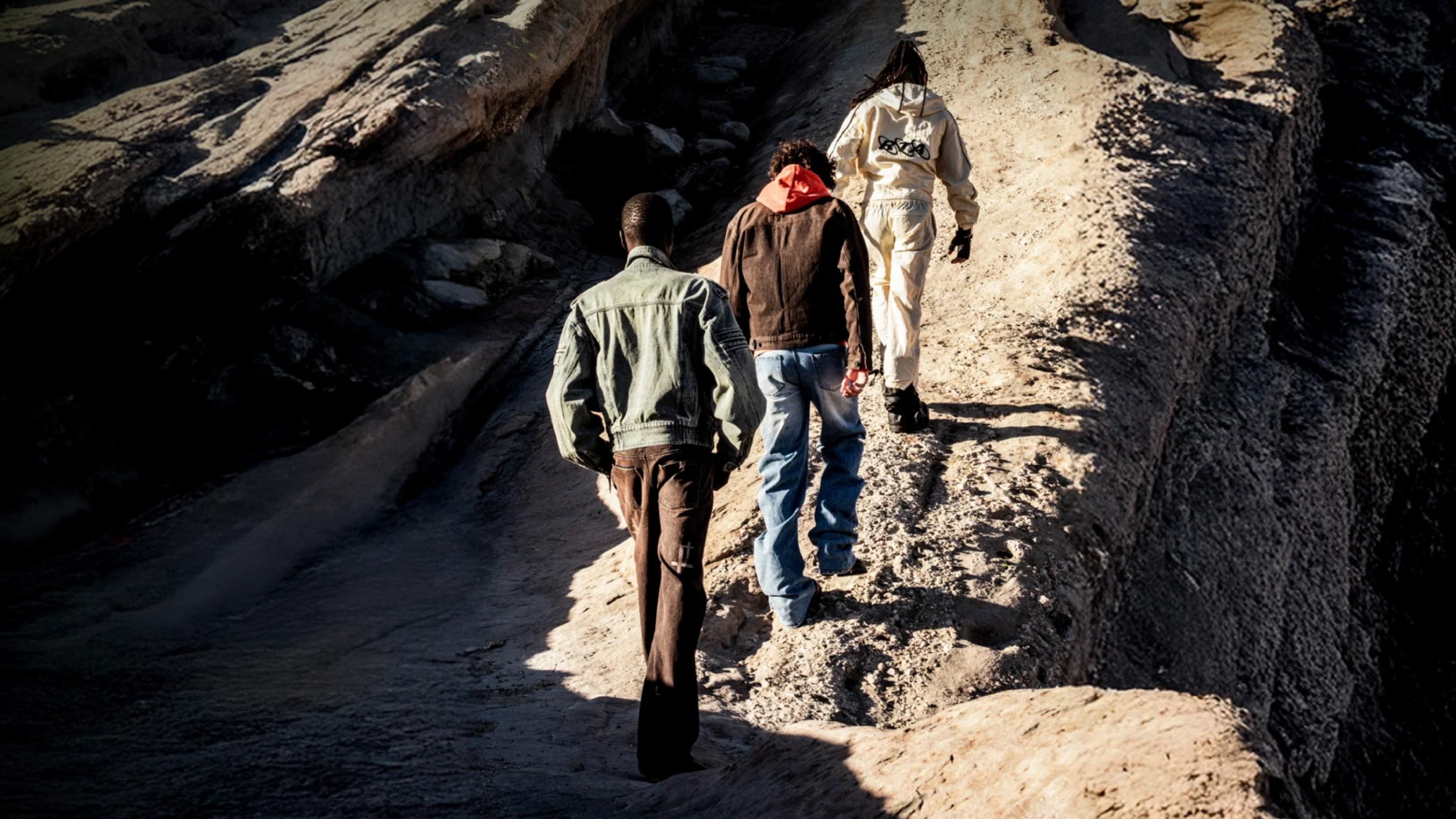 slider image slider_item_BhGJ4y