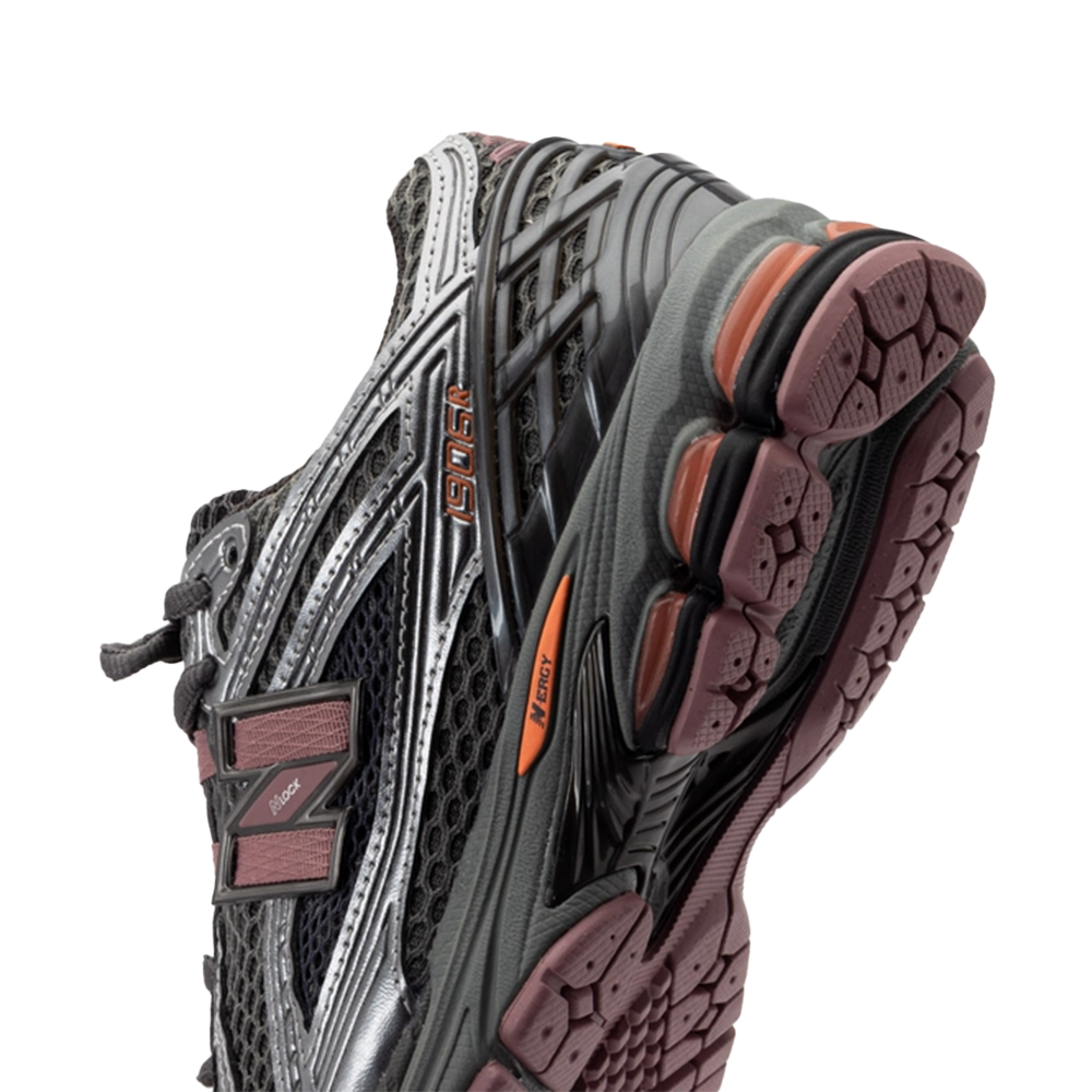 1906R v1 'Dark Silver Metallic Rosewood'