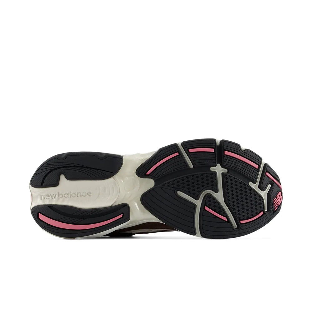 ABZORB 2010 v1 'Pumpernickel Pink Eraser'