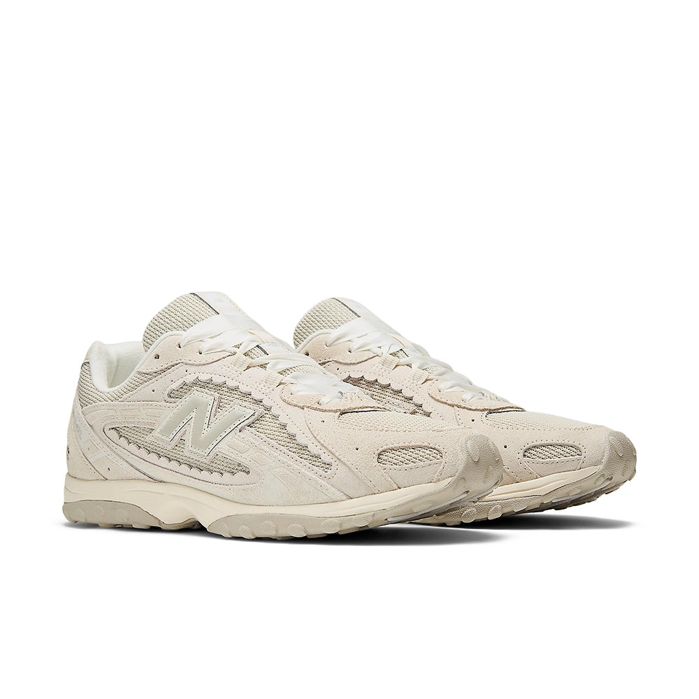 204L v1 'Sea Salt Linen'