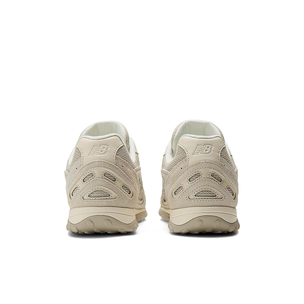 204L v1 'Sea Salt Linen'