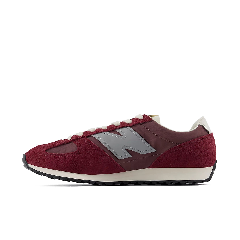 New Balance 471 v1 Mulled Wine Fast Track sneaker, opposite side view showing burgundy panels and gray N logo.