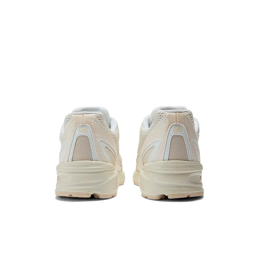 740 v2 'Bisque'