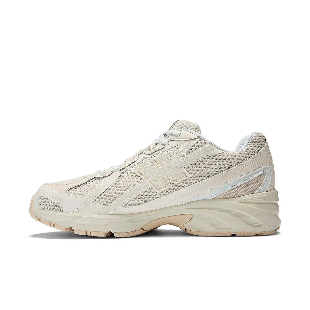 740 v2 'Bisque'