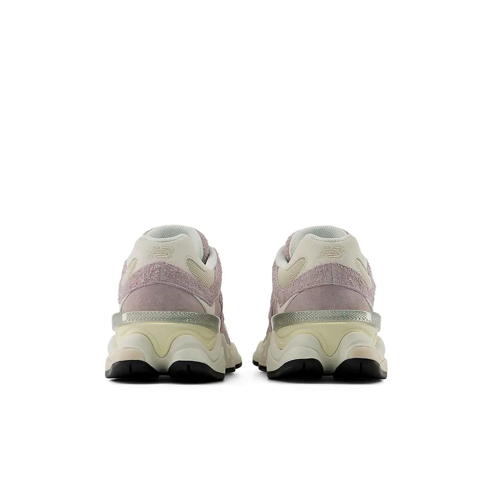 9060 v1 'Truffle Salt Timberwolf'