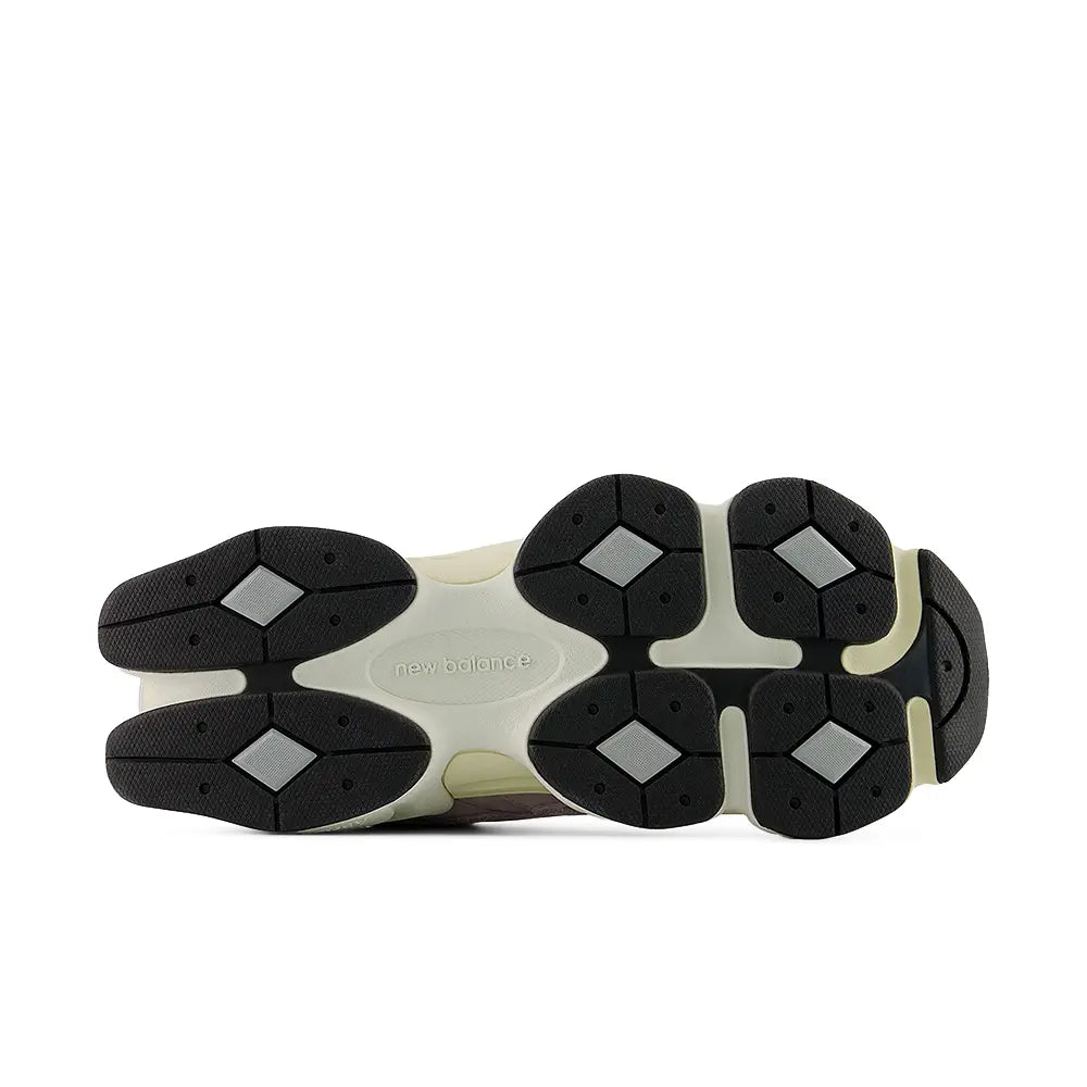 9060 v1 'Truffle Salt Timberwolf'