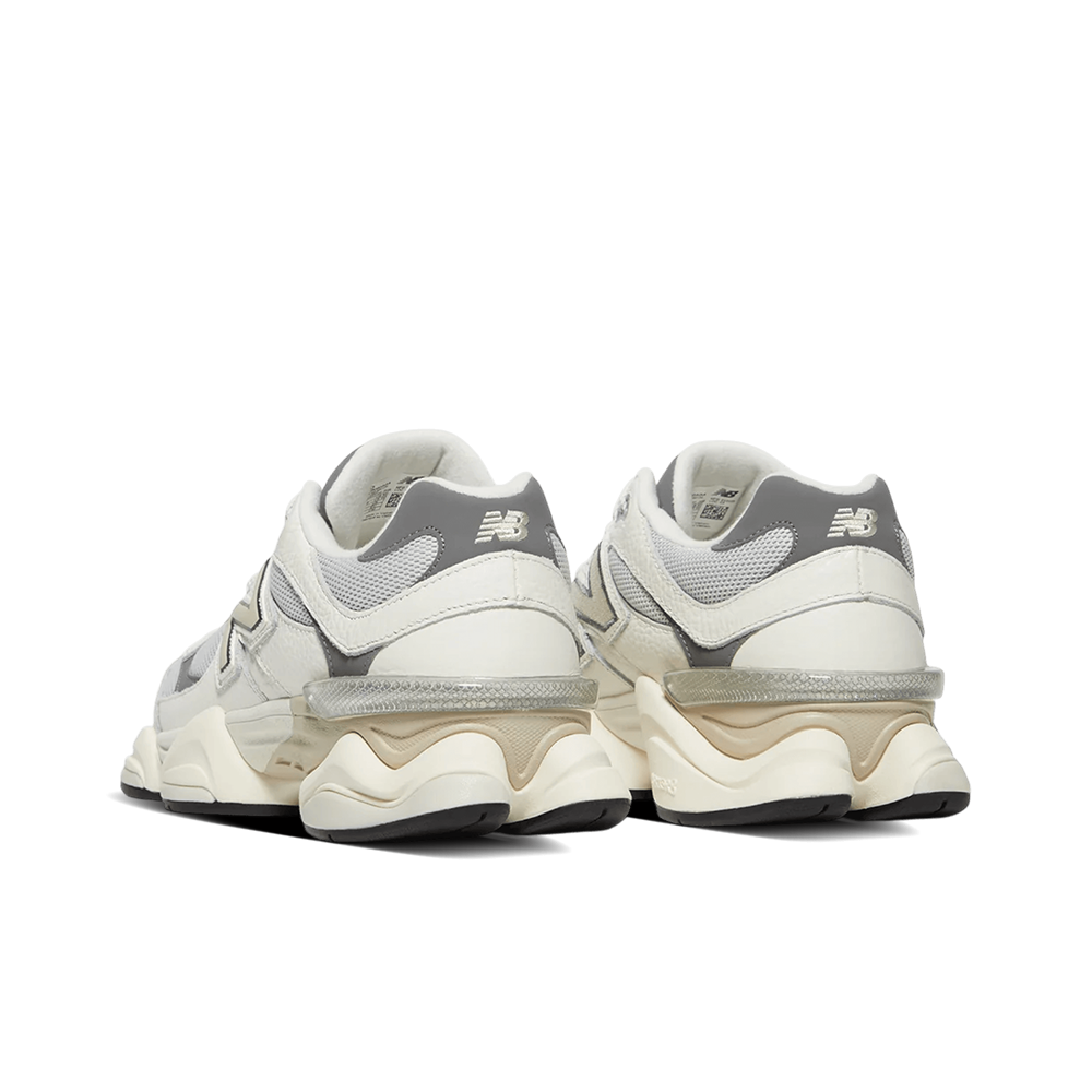 9060 v1 'Sea Salt Castlerock'