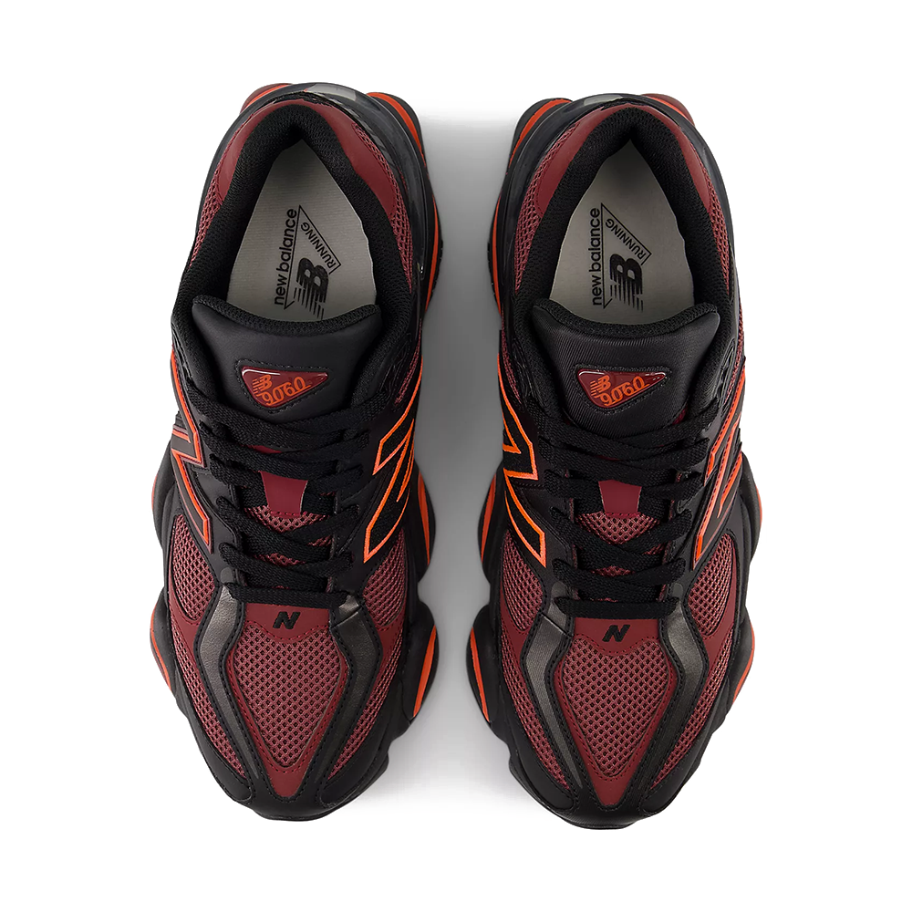 9060 v1 'Black True Red'