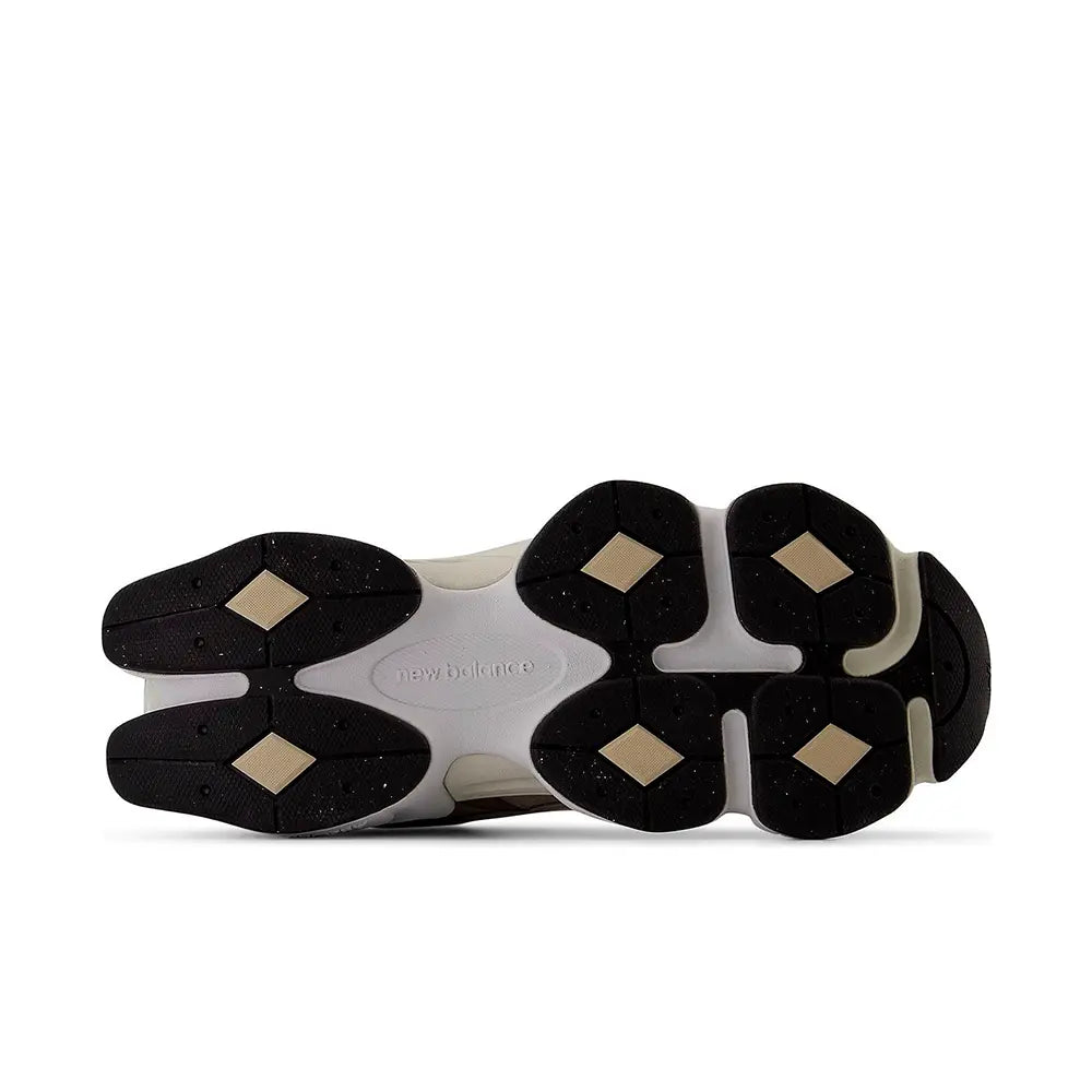 9060 v1 'Arid Stone Black Cement'
