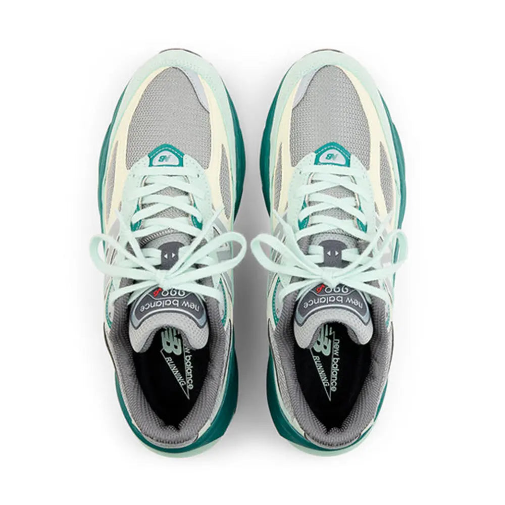 990v6 Made in USA 'Clay Ash'