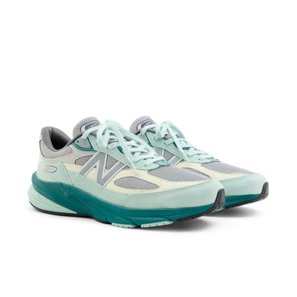 990v6 Made in USA 'Clay Ash'