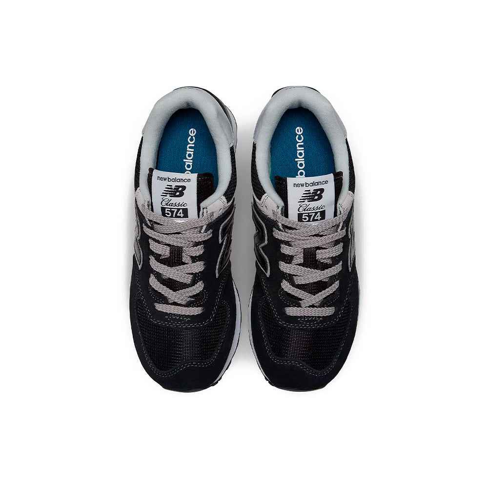 W 574 'Black White'