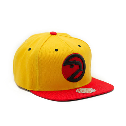 Atlanta Hawks Mitchell and Ness Two Tone Core Basic Snapback Hat